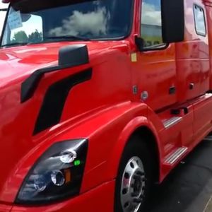 Meet your Posher, Jhon